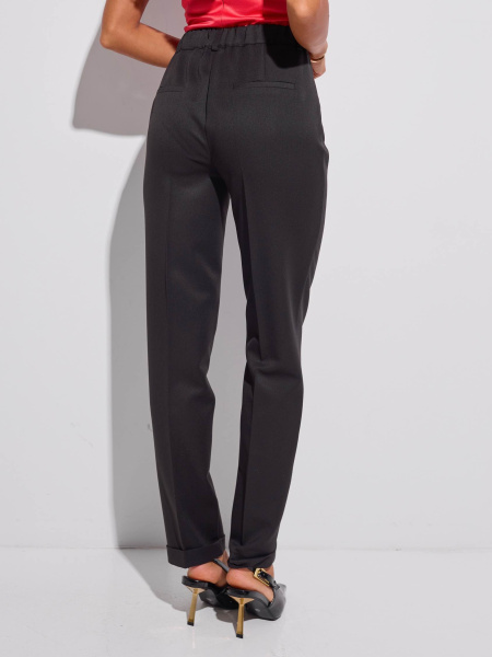 Брюки женские классические с резинкой в поясе из вискозы, черные 