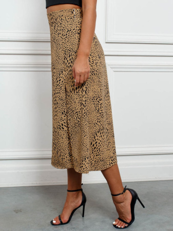 Юбка-миди с разрезом