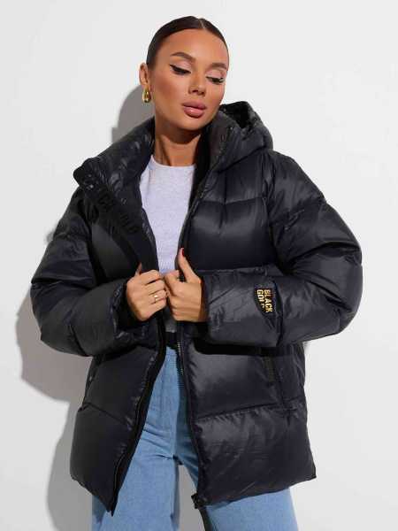 Женский пуховик с капюшоном прямого кроя, черное золото