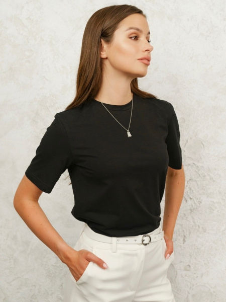 Футболка женская базовая, черная