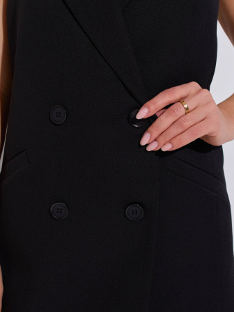 Жилет женский удлиненный двубортный