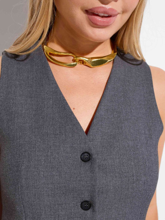 Жилет женский из вискозы классический