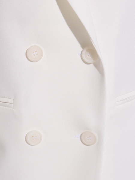 Жакет женский двубортный с рукавом 3/4, белый