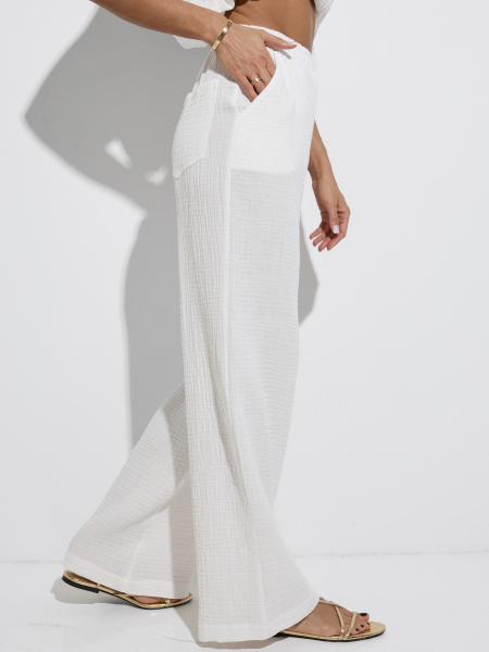 Летние брюки свободного кроя из муслина, белые