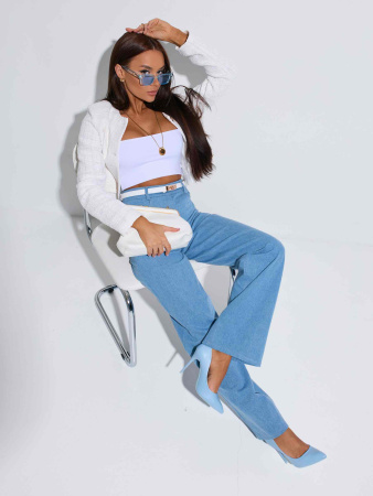 Топ женский базовый на бретельках, белый