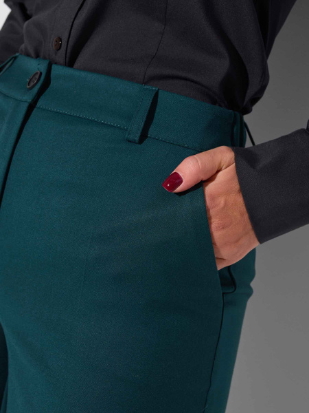 Брюки классические прямые из вискозы, изумрудные