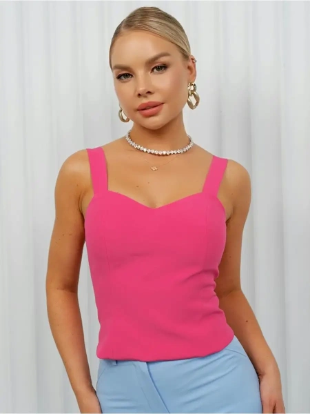 Топ женский классический удлиненный, малиновый