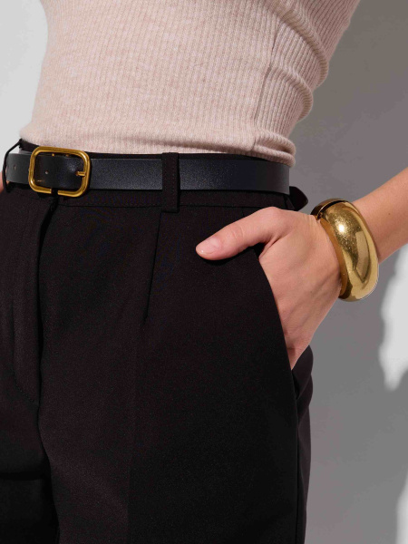 Шорты женские классические, черные