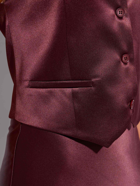 Атласный женский жилет классический, горький шоколад 