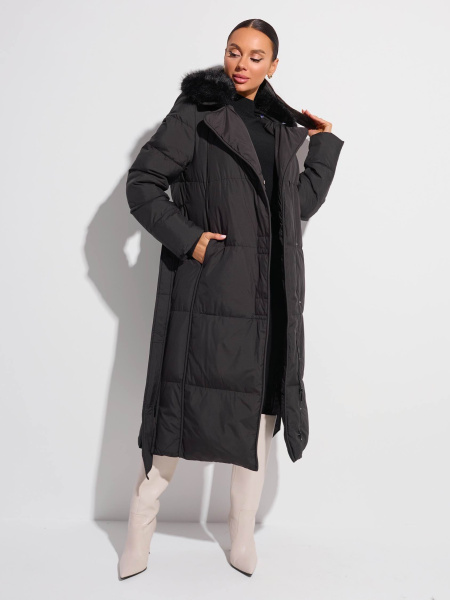 Зимнее пальто с капюшоном и меховым воротником, черное