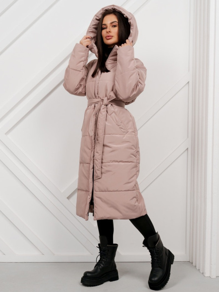 Пальто женское зимнее с капюшоном, бежево-розовое