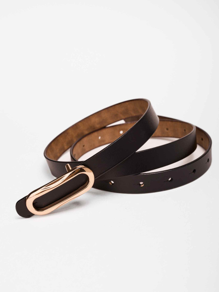 Ремень кожаный с овальной пряжкой, черный