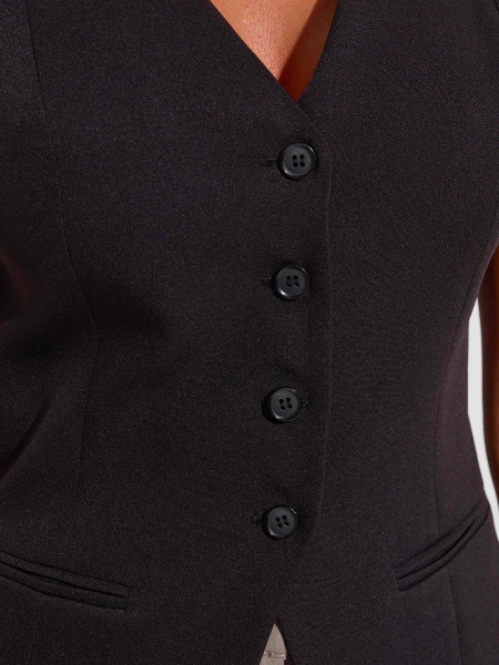 Жилет приталенный с баской, черный