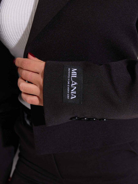 Женский кроп-жакет