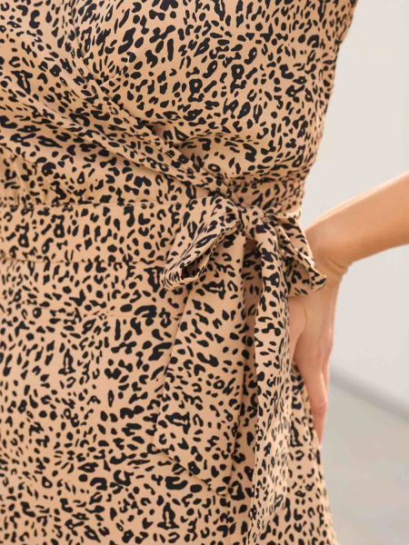 Блузка женская укороченная с рукавами-фонариками, бежево-черная