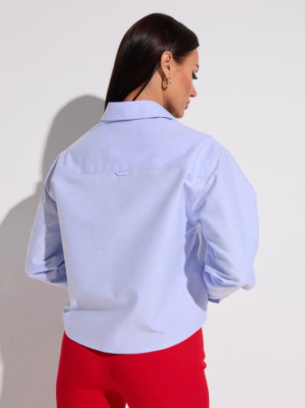 Рубашка женская укороченная с кокеткой и накладными карманами