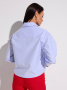 Рубашка женская укороченная с кокеткой и накладными карманами