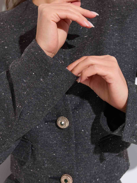 Жакет женский укороченный с круглой горловиной