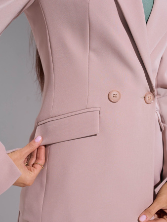 Жакет женский приталенный двубортный, темно-бежевый