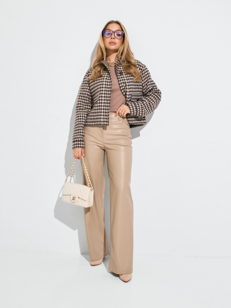 Женские брюки из эко-кожи прямого кроя, бежевые