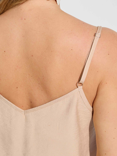 Топ базовый из вискозы на тонких бретельках, бежевый