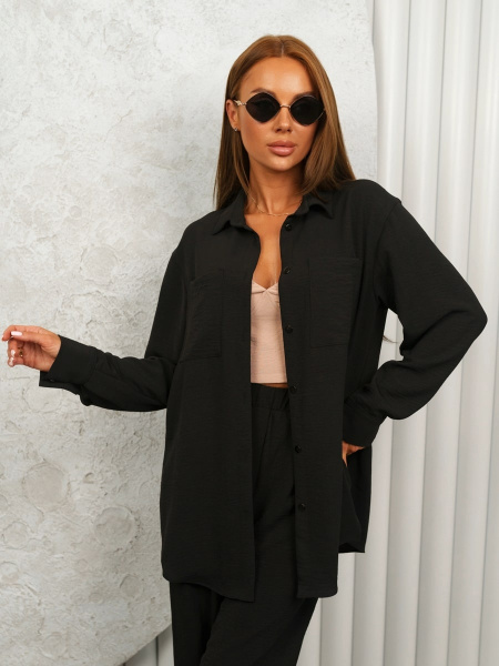 Рубашка женская с накладными карманами